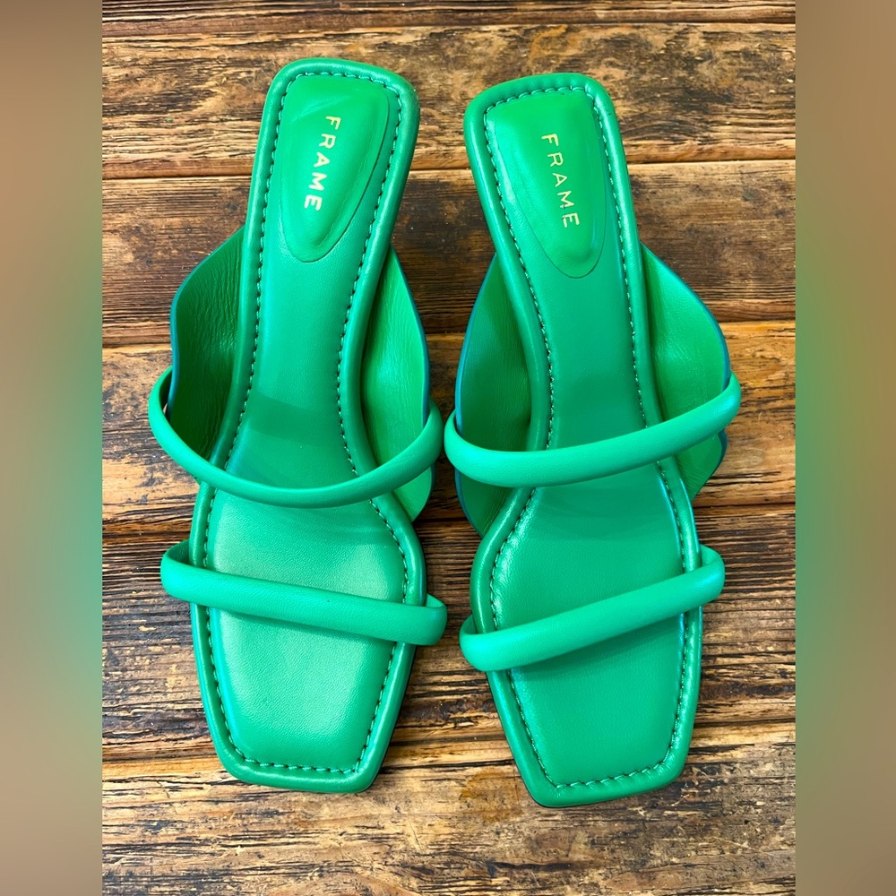 FRAME LE CARLOTTA SANDAL